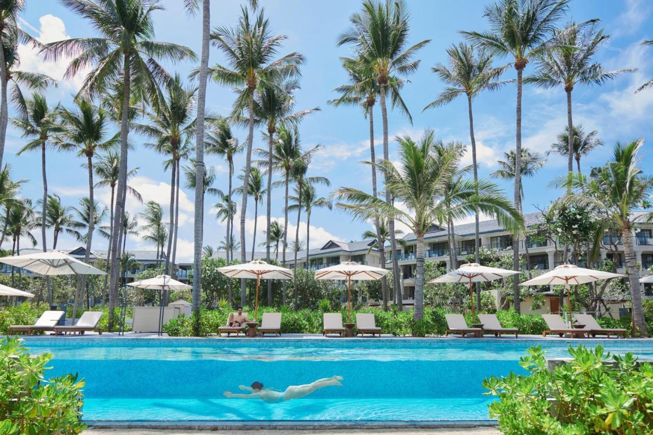 Centara Reserve Samui пляж Чавенг Екстер'єр фото The swimming pool at the resort